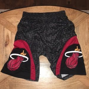 🔥 Miami 🔥 Heat Basketball shorts